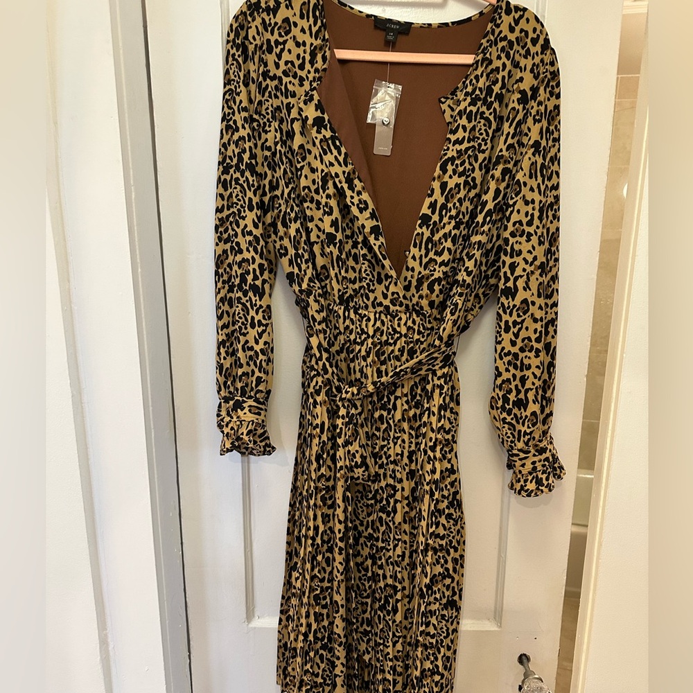 NWT Beautiful animal print dress, mini pleats, belted, J.Crew, size 14